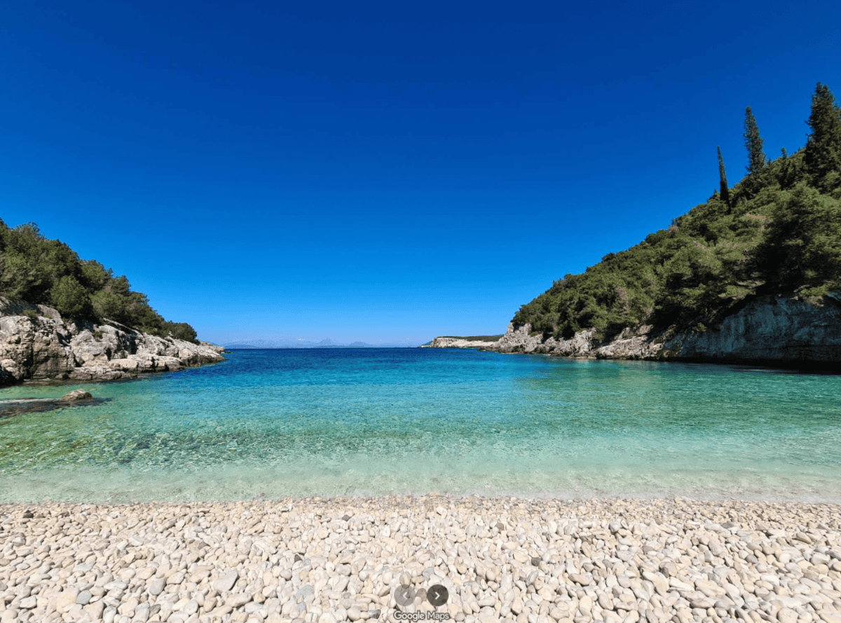 dafnoudi Beautiful Dafnoudi Beach with clear turquoise waters and rocky shores.